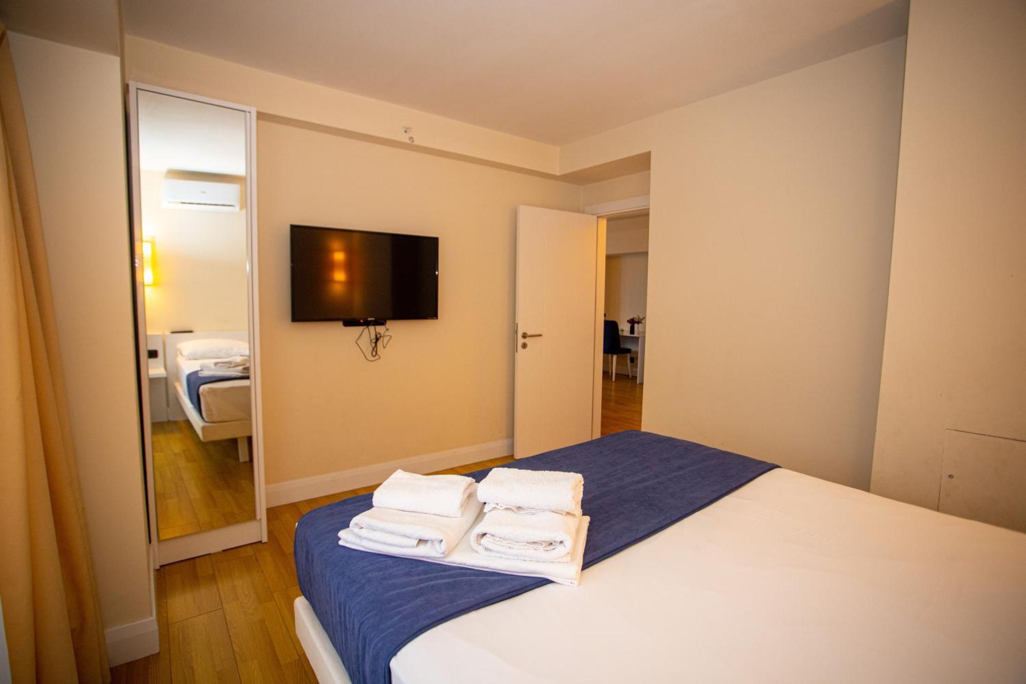 Luxsor & Gorgeous Sea Vlews Appartement Batoemi Buitenkant foto