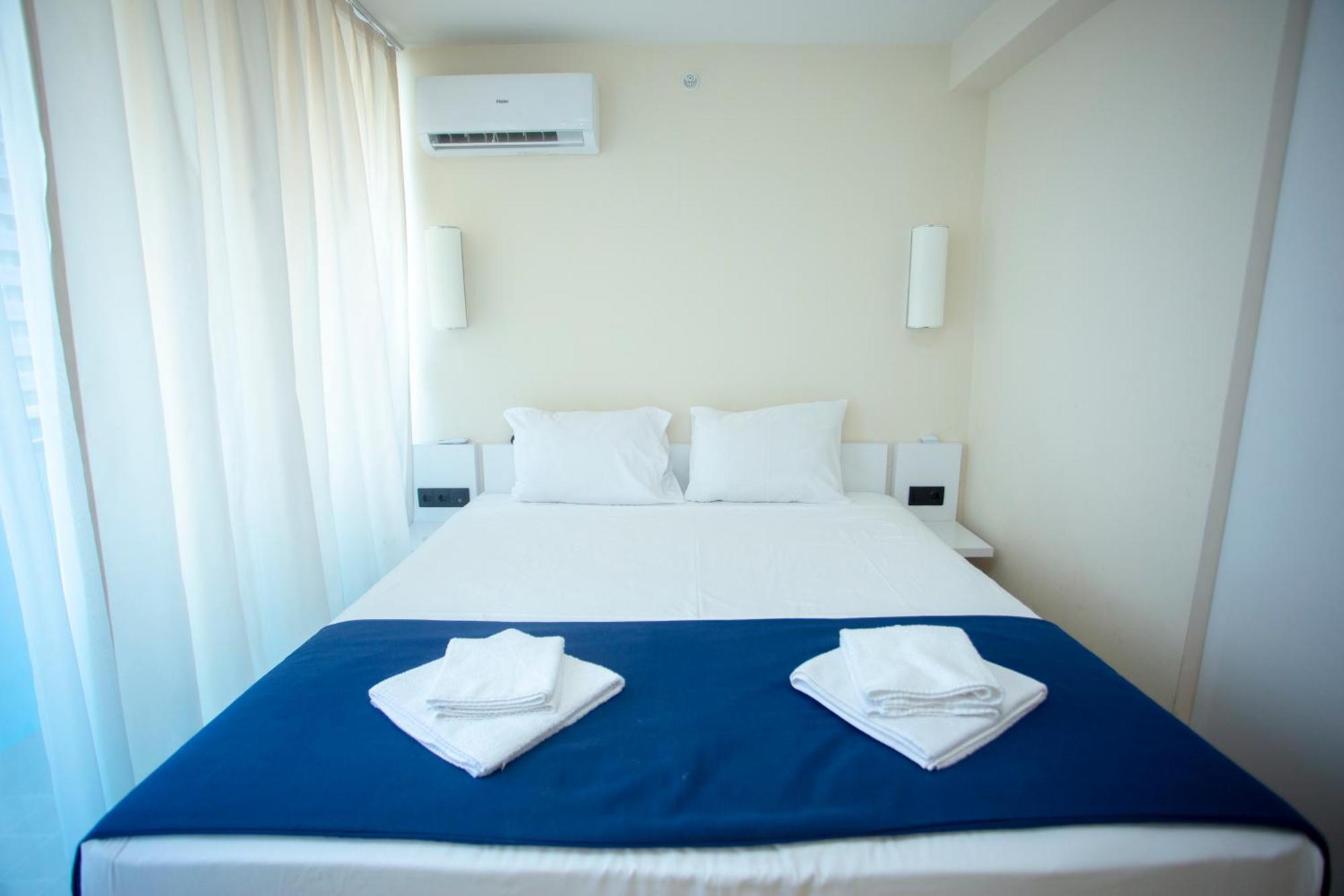 Luxsor & Gorgeous Sea Vlews Appartement Batoemi Buitenkant foto
