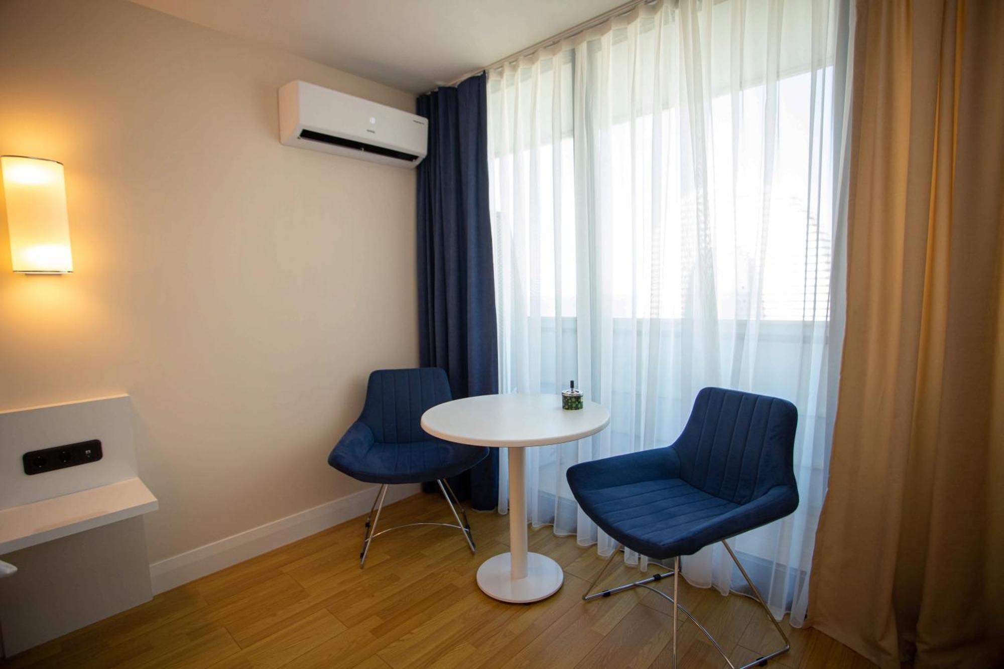 Luxsor & Gorgeous Sea Vlews Appartement Batoemi Buitenkant foto