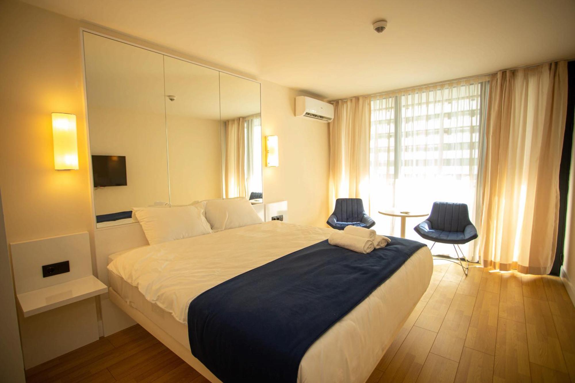 Luxsor & Gorgeous Sea Vlews Appartement Batoemi Buitenkant foto